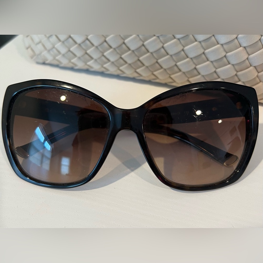 Dolce & Gabbana Sunglasses~ Brown